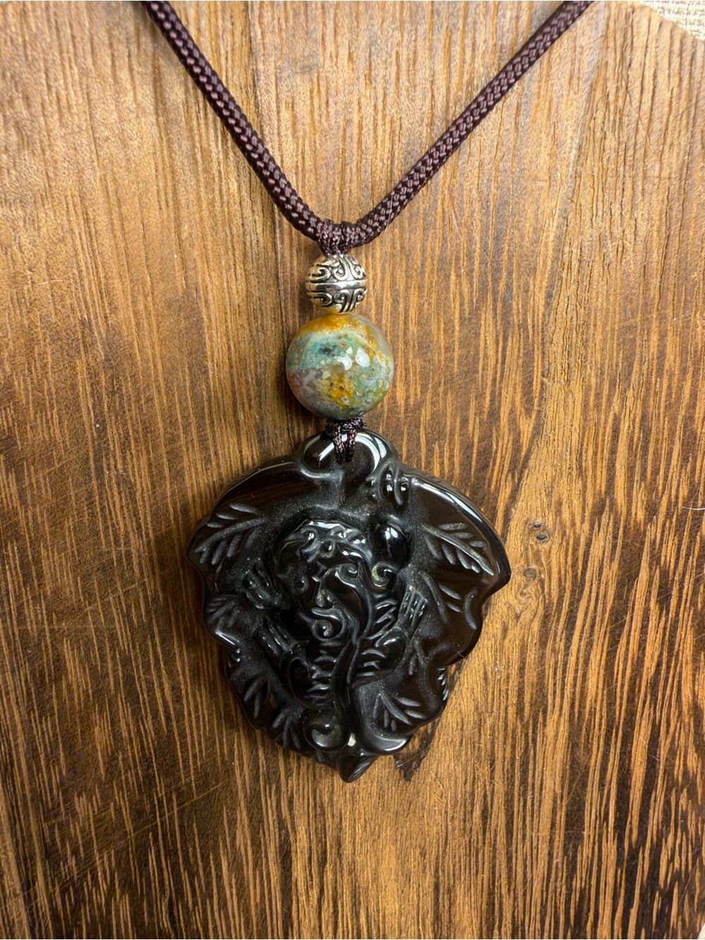 Ice Obsidian Pixiu on Leaf Carving Pendant Necklace on Adjustable Rope
